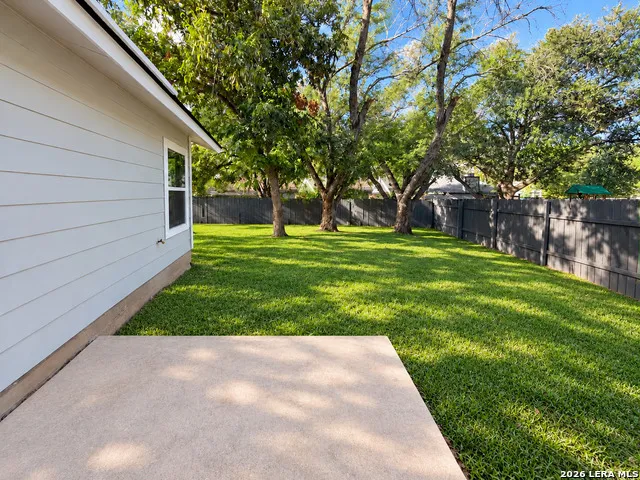 9827 Autumn Silver San Antonio, TX 78254