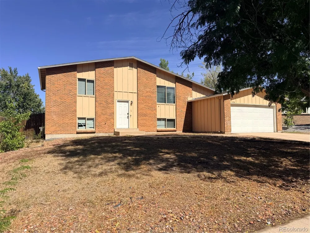 3226 S Nucla Street Aurora, CO 80013