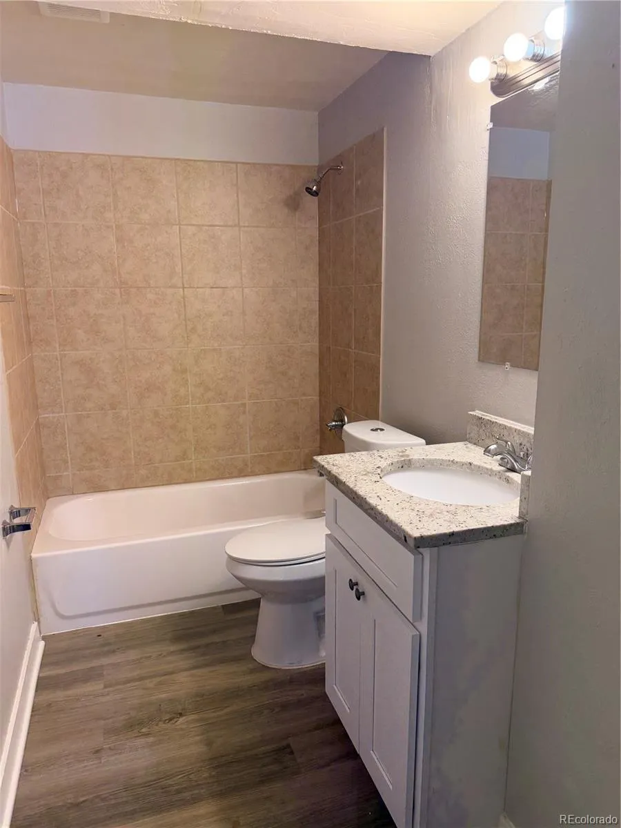 3226 S Nucla Street Aurora, CO 80013