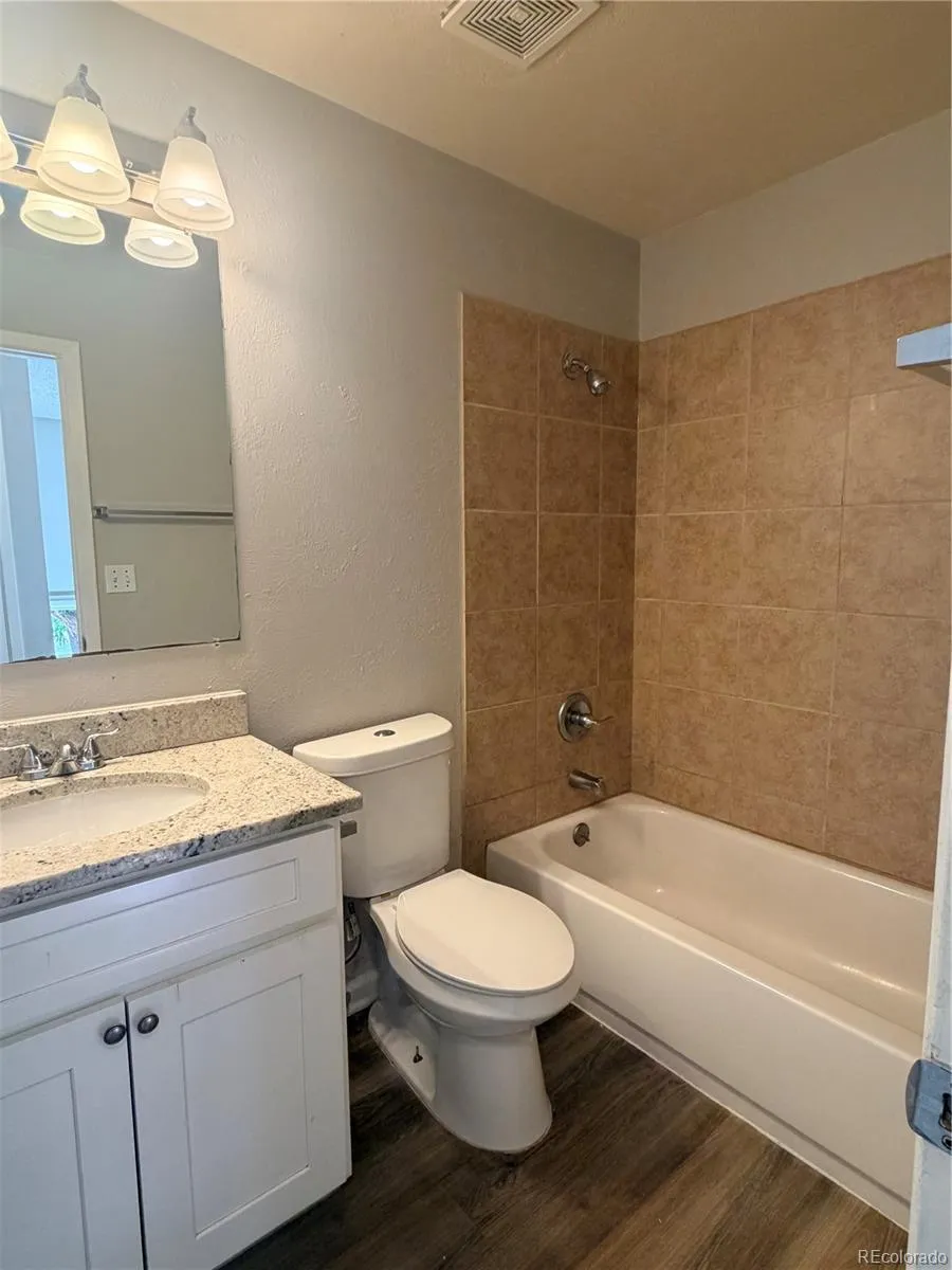 3226 S Nucla Street Aurora, CO 80013