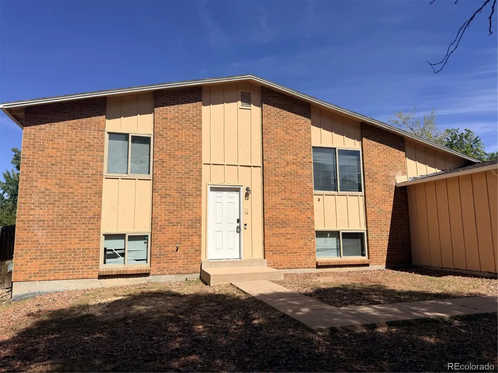 3226 S Nucla Street Aurora, CO 80013