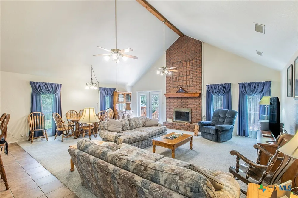 1505 Beal Street Belton, TX 76513