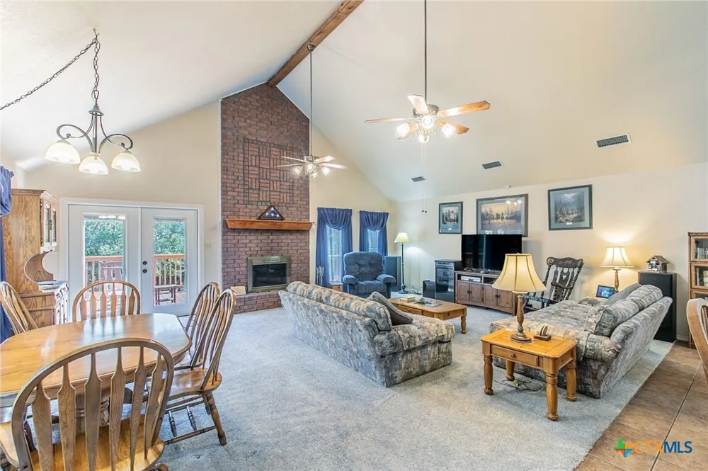 1505 Beal Street Belton, TX 76513