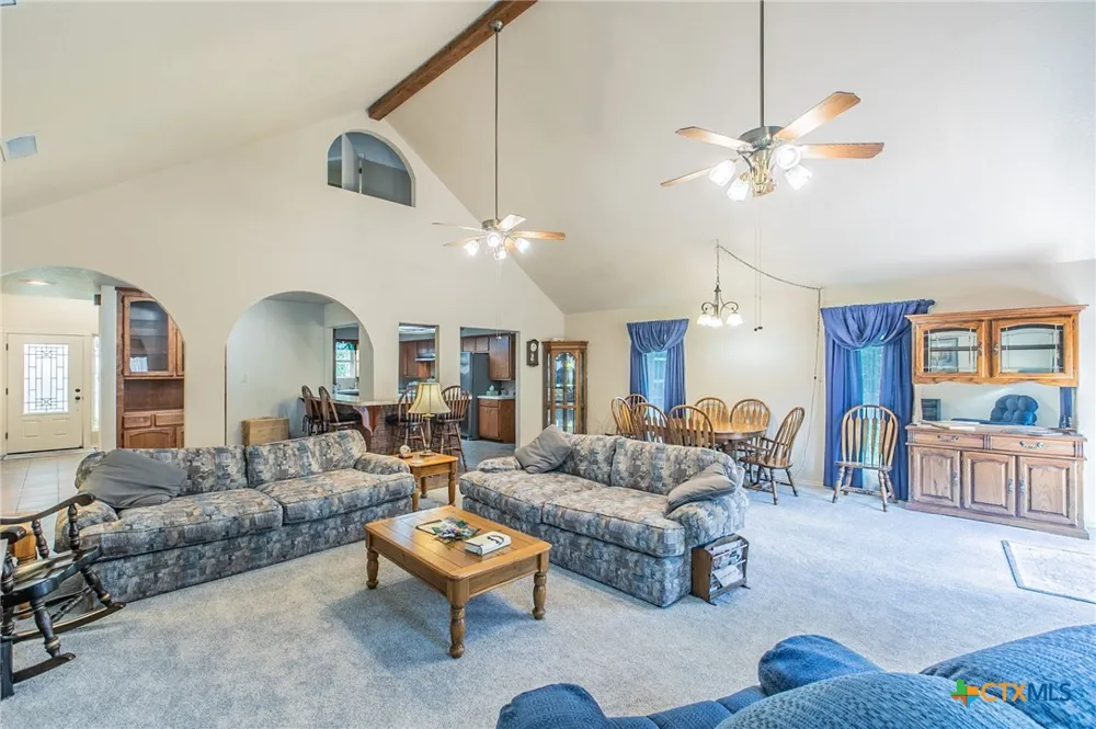1505 Beal Street Belton, TX 76513
