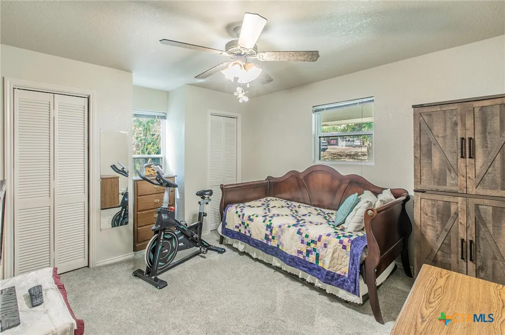 1505 Beal Street Belton, TX 76513