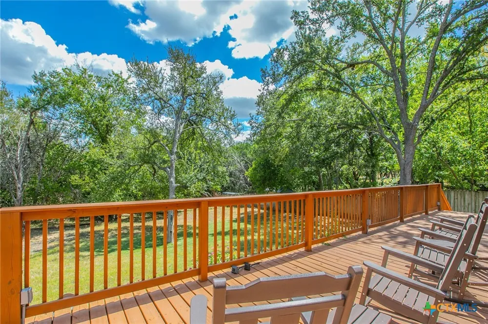 1505 Beal Street Belton, TX 76513
