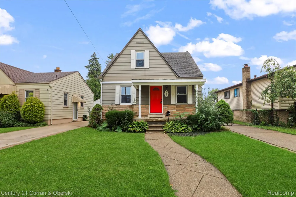 6652 Rockdale Street Dearborn Heights City, MI 48127