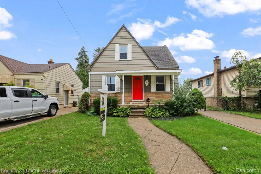 6652 Rockdale Street Dearborn Heights City, MI 48127