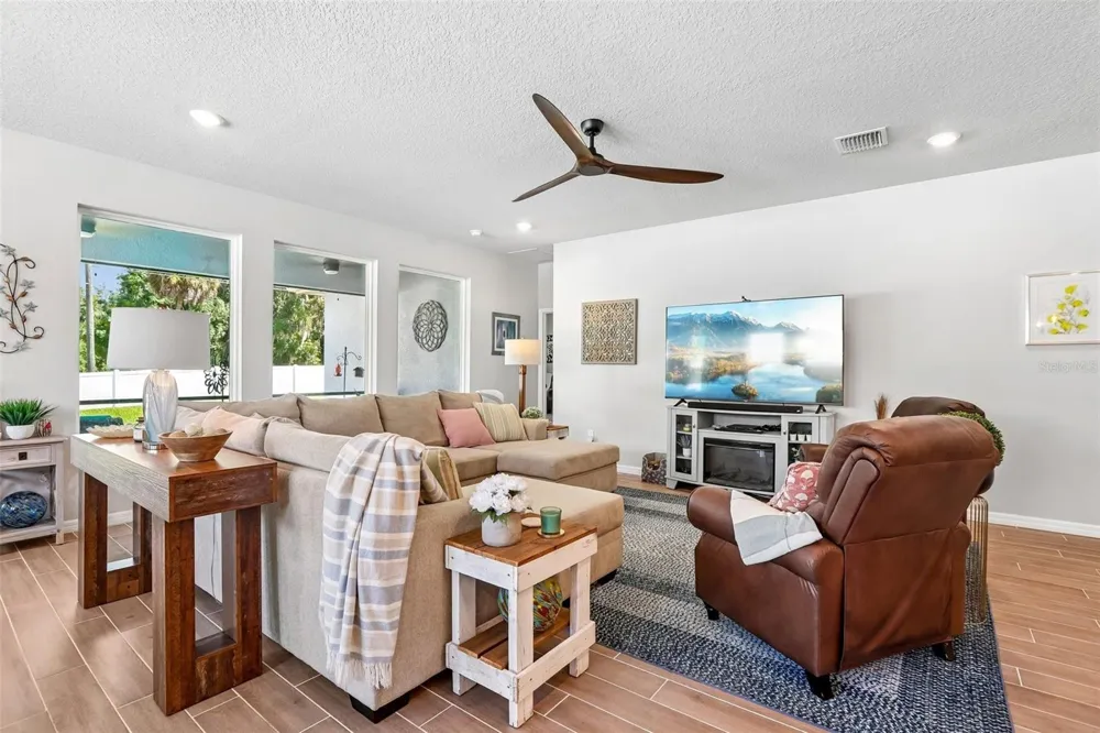 32515 CARMELA CIRCLE San Antonio, FL 33576