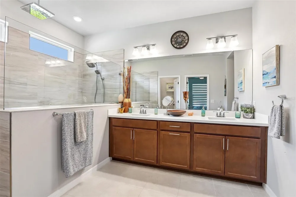 32515 CARMELA CIRCLE San Antonio, FL 33576