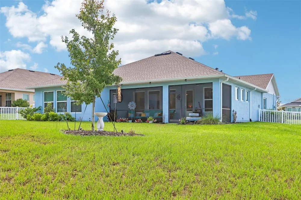 32515 CARMELA CIRCLE San Antonio, FL 33576