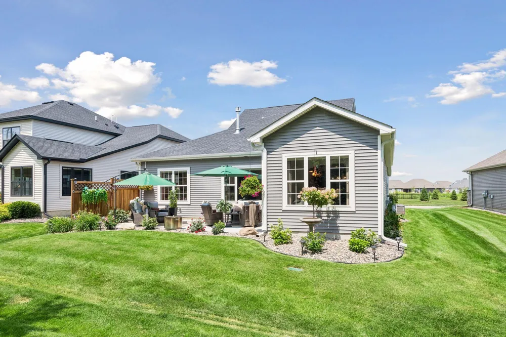1109 Fabel Lane Waconia, MN 55387