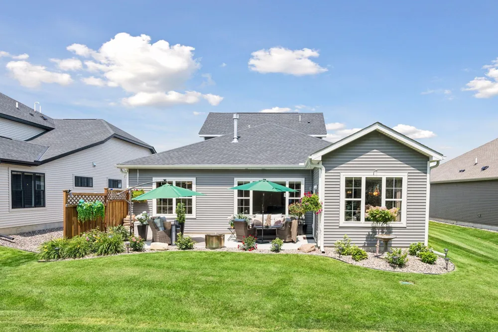 1109 Fabel Lane Waconia, MN 55387