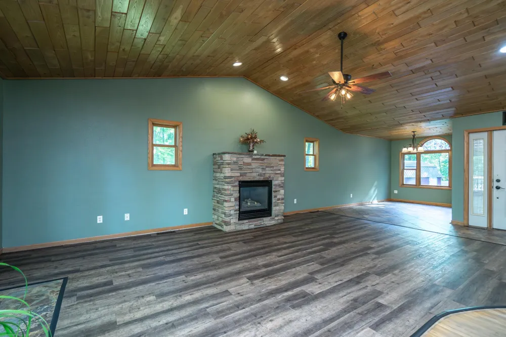 6962 County Road 127 Brainerd, MN 56401