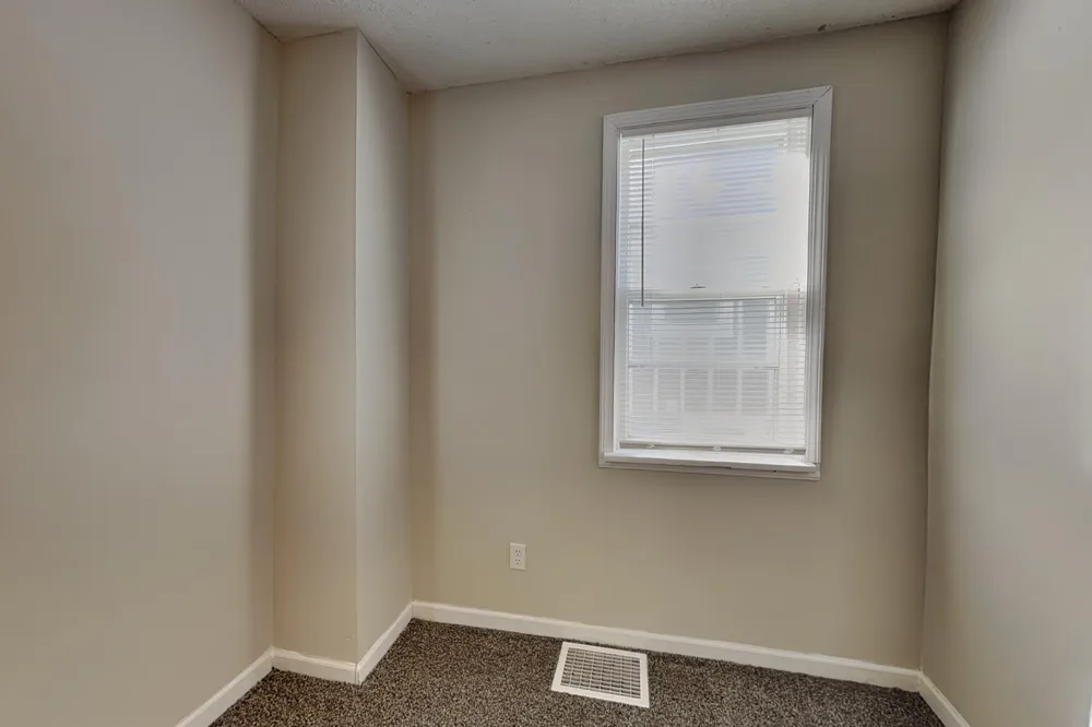 303 Curtice Street E Saint Paul, MN 55107