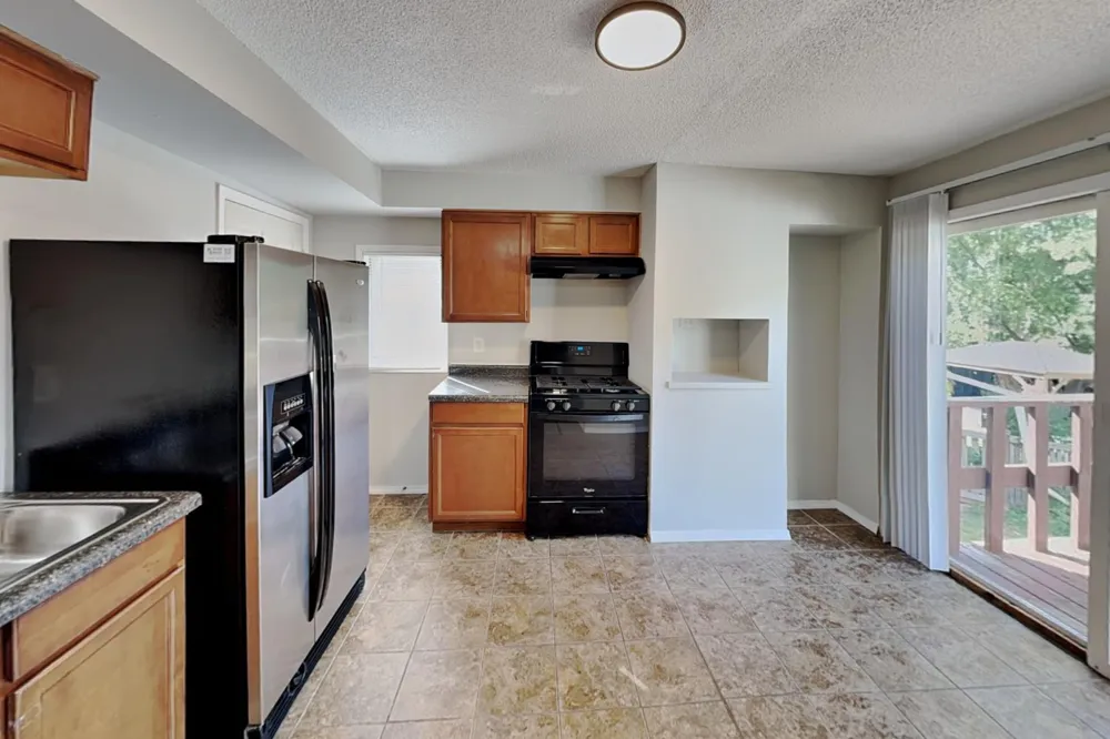 303 Curtice Street E Saint Paul, MN 55107