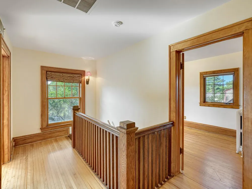 2108 Niles Avenue Saint Paul, MN 55116