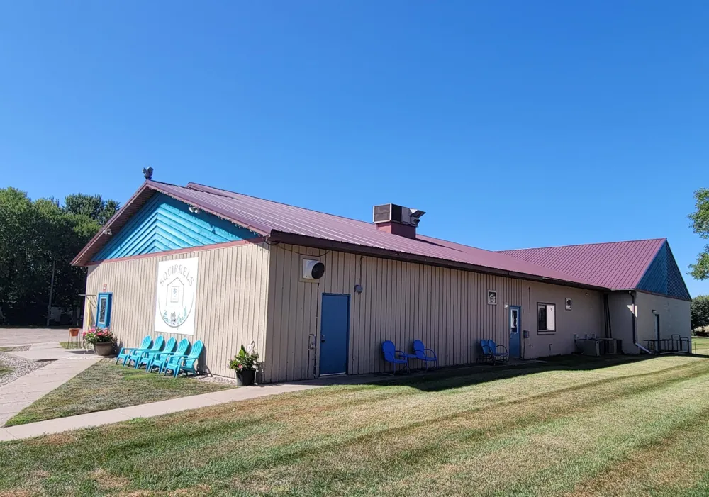 105 1st Avenue SW Fairfax, MN 55332