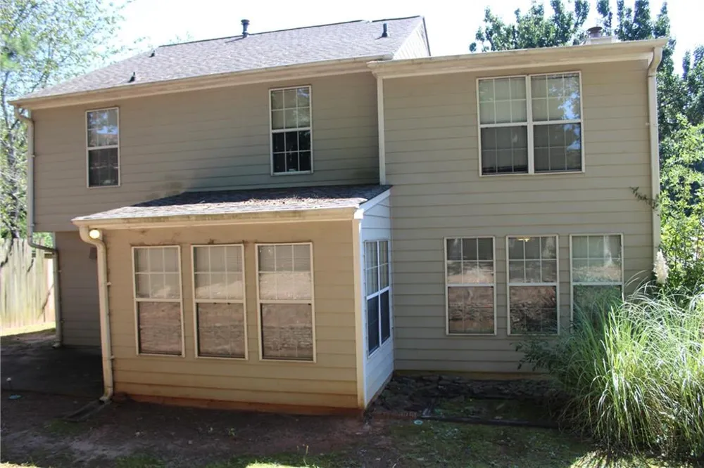 1436 Glynview Circle Lawrenceville, GA 30043