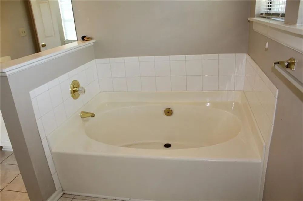 1436 Glynview Circle Lawrenceville, GA 30043