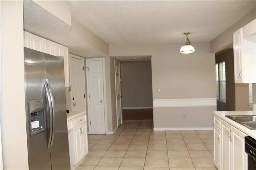 1436 Glynview Circle Lawrenceville, GA 30043