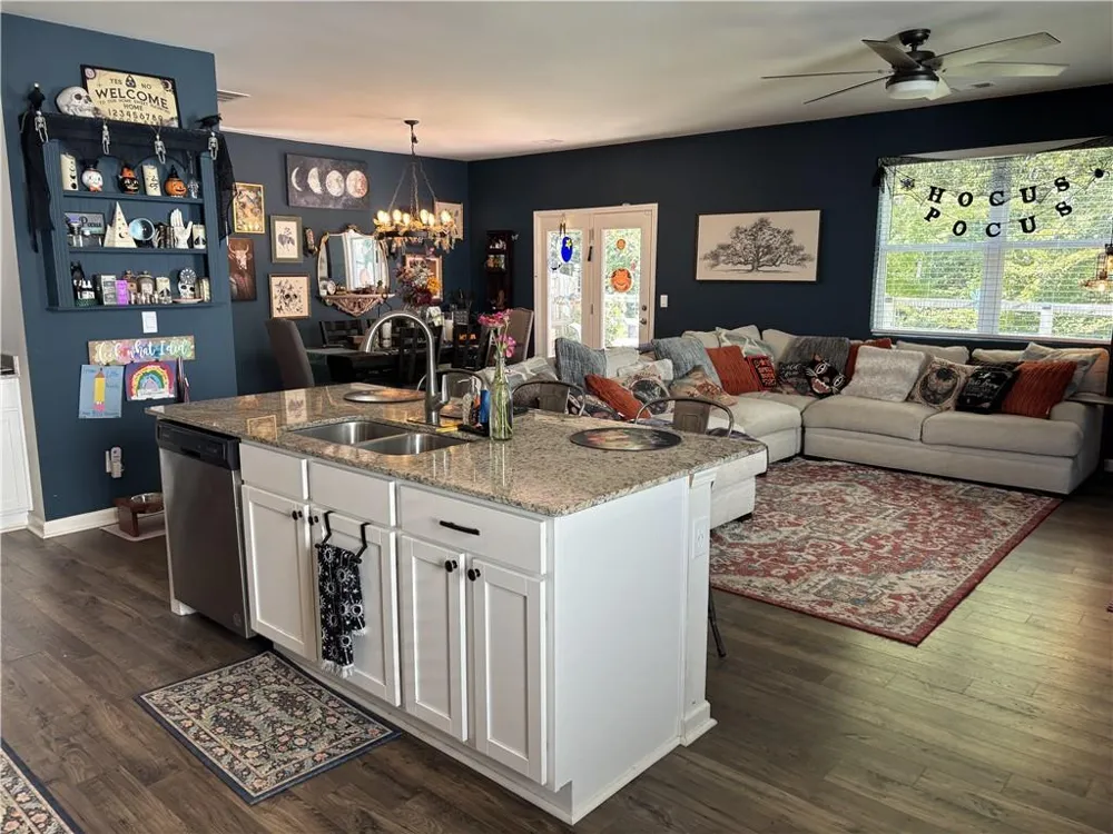 65 White Cedar Drive Dawsonville, GA 30534