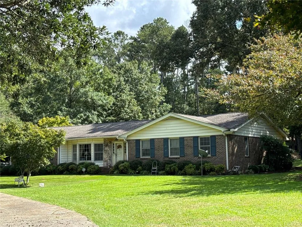 115 Ginger Cake Drive Fayetteville, GA 30214