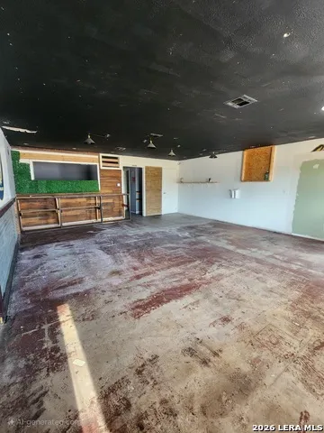 2847 El Indio Hwy STE.#1 Eagle Pass, TX 78852