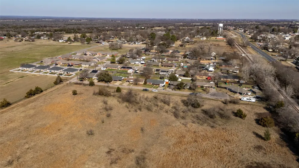 S Neathery Street Collinsville, TX 76233