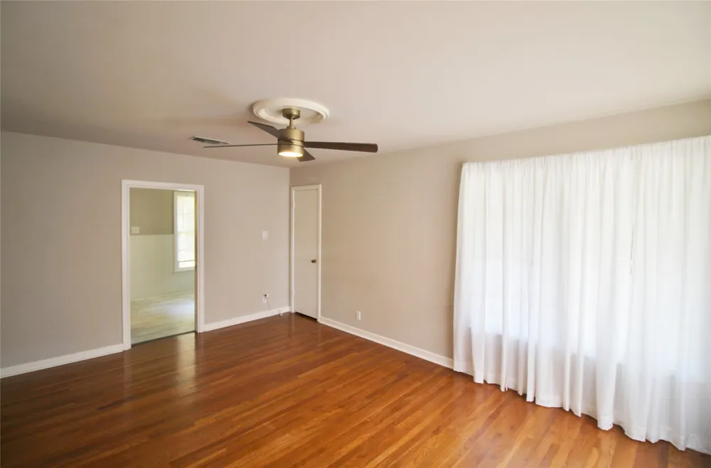104 Savannah Street Waxahachie, TX 75165