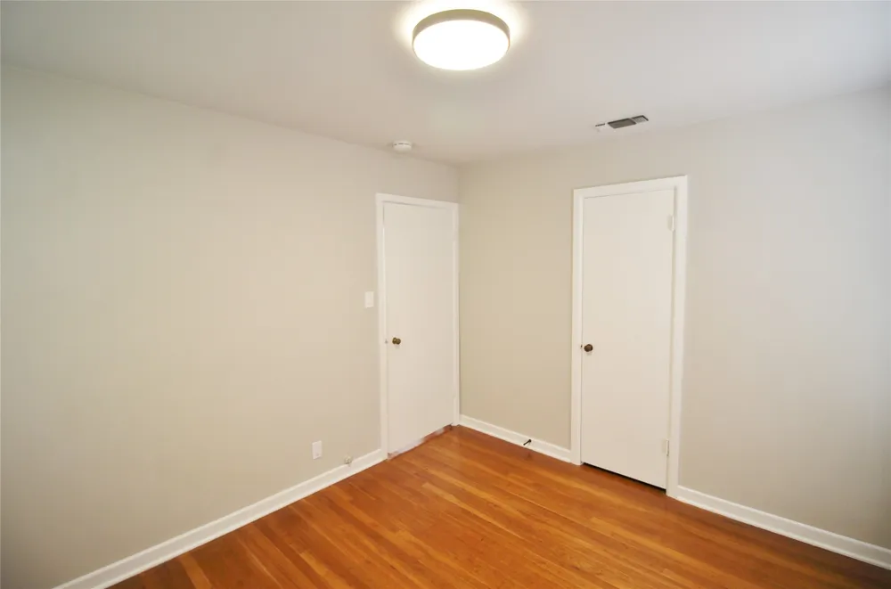 104 Savannah Street Waxahachie, TX 75165