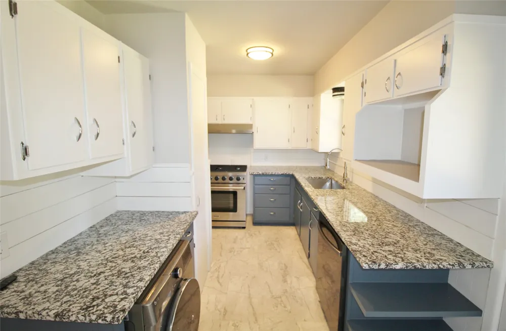 104 Savannah Street Waxahachie, TX 75165