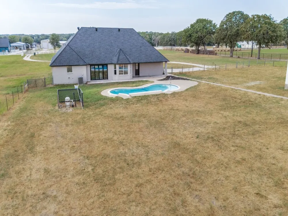 7840 Reed Road Azle, TX 76020