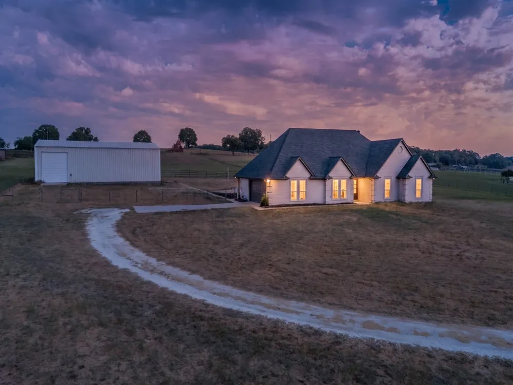 7840 Reed Road Azle, TX 76020