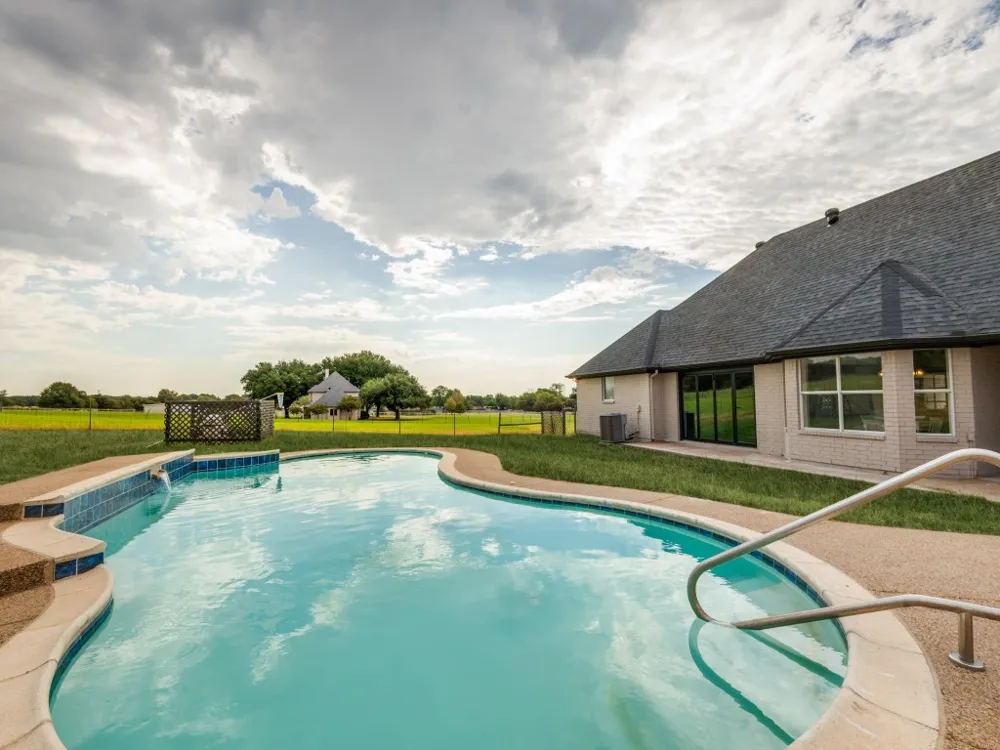 7840 Reed Road Azle, TX 76020