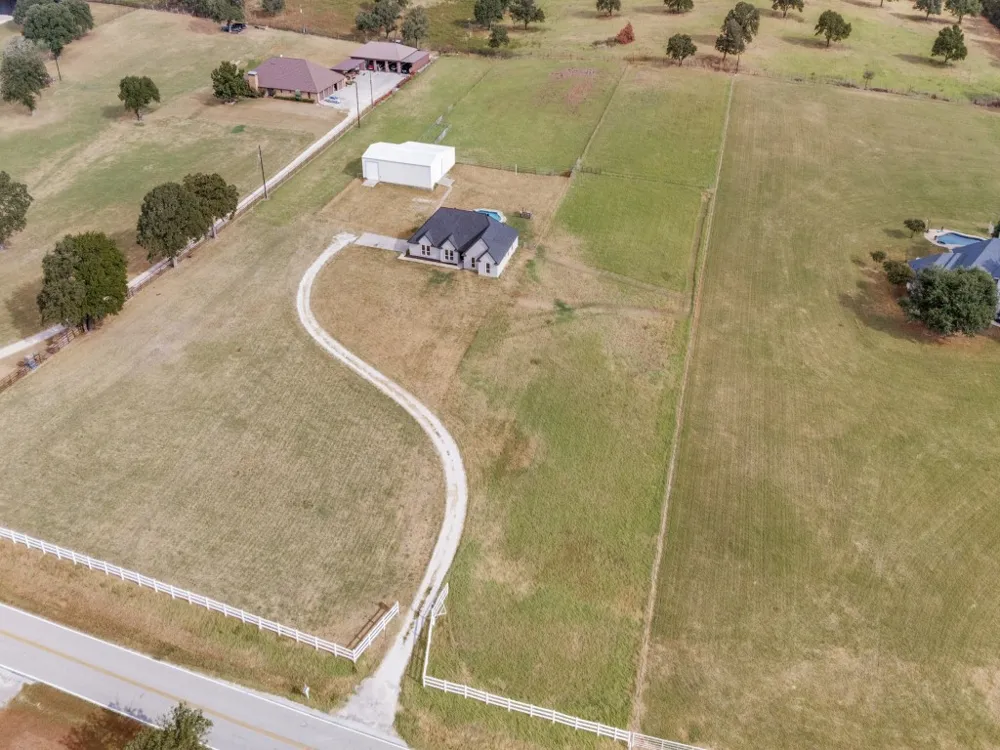 7840 Reed Road Azle, TX 76020