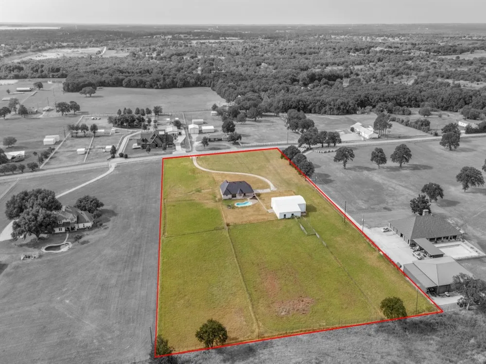 7840 Reed Road Azle, TX 76020