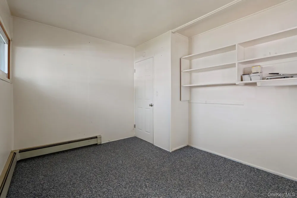 48 Grey Lane Levittown, NY 11756