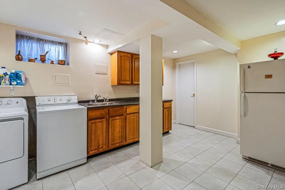 14-05 156th Street Whitestone, NY 11357