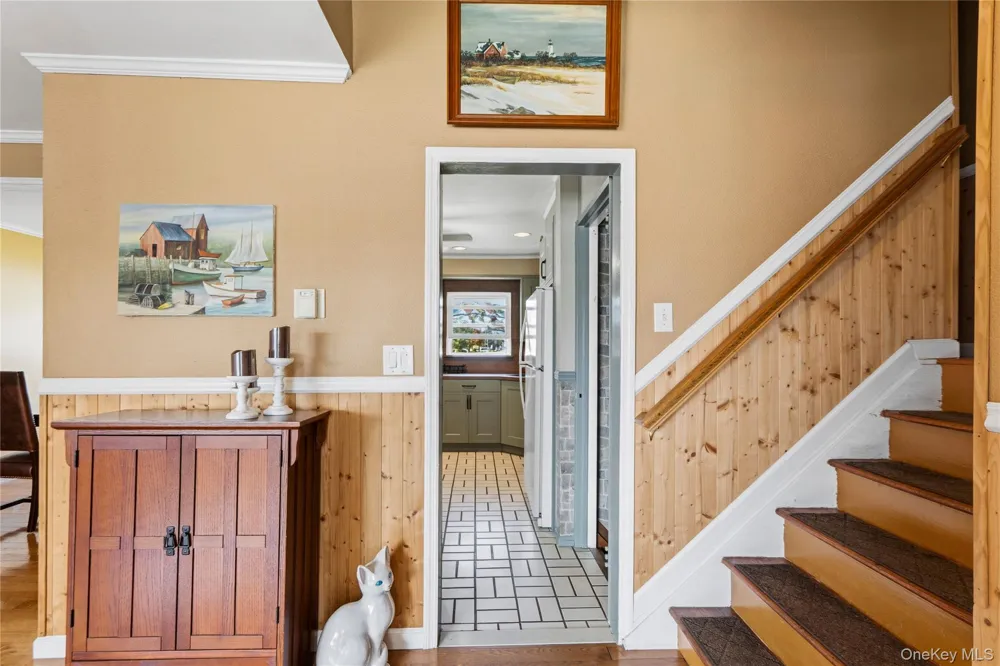 582 Benton Road East Meadow, NY 11554