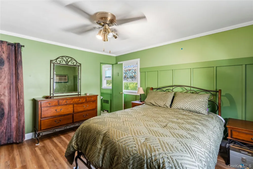 582 Benton Road East Meadow, NY 11554