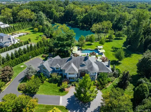 1 Hidden Pond Drive