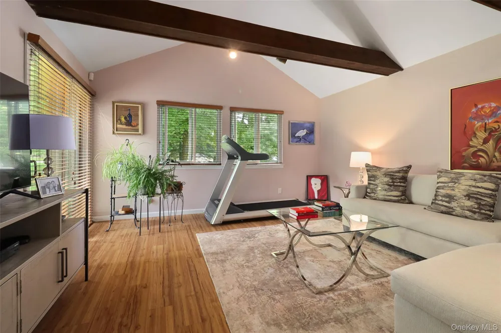 1 Oakridge Drive South Salem, NY 10590