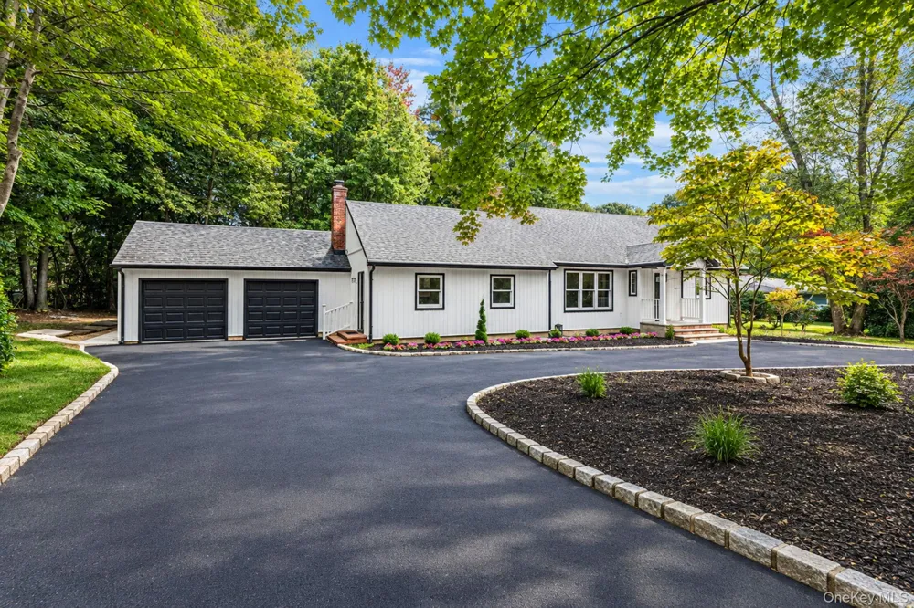 15 Sands Lane Port Jefferson Village, NY 11777