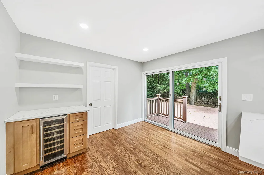 15 Sands Lane Port Jefferson Village, NY 11777