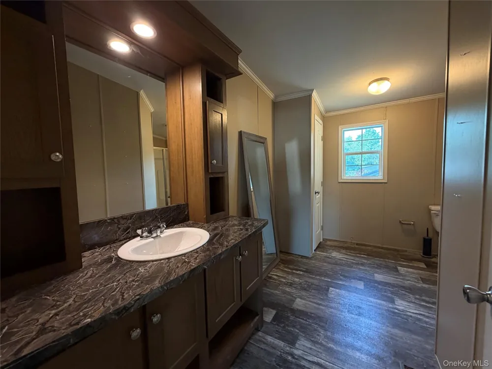 148 Old Ravina Road #C 2 Selkirk, NY 12158