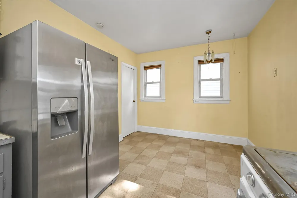 89-18 220th Street Queens Village, NY 11427