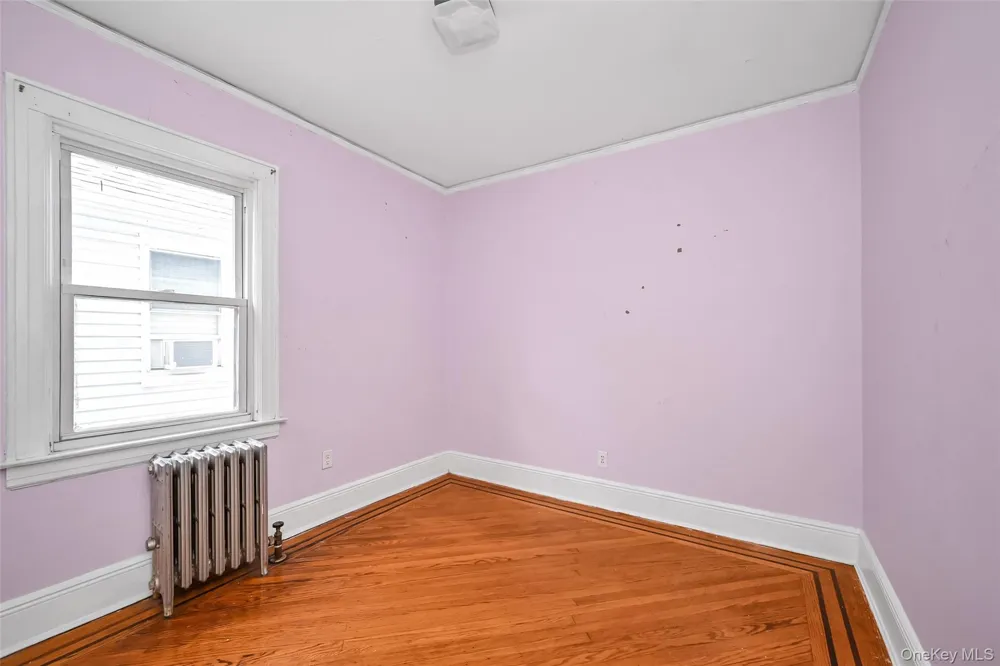89-18 220th Street Queens Village, NY 11427