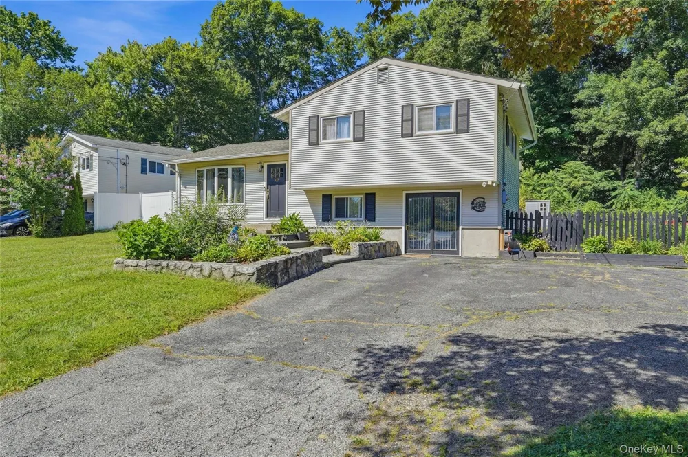 535 Westbrook Drive Cortlandt Manor, NY 10567
