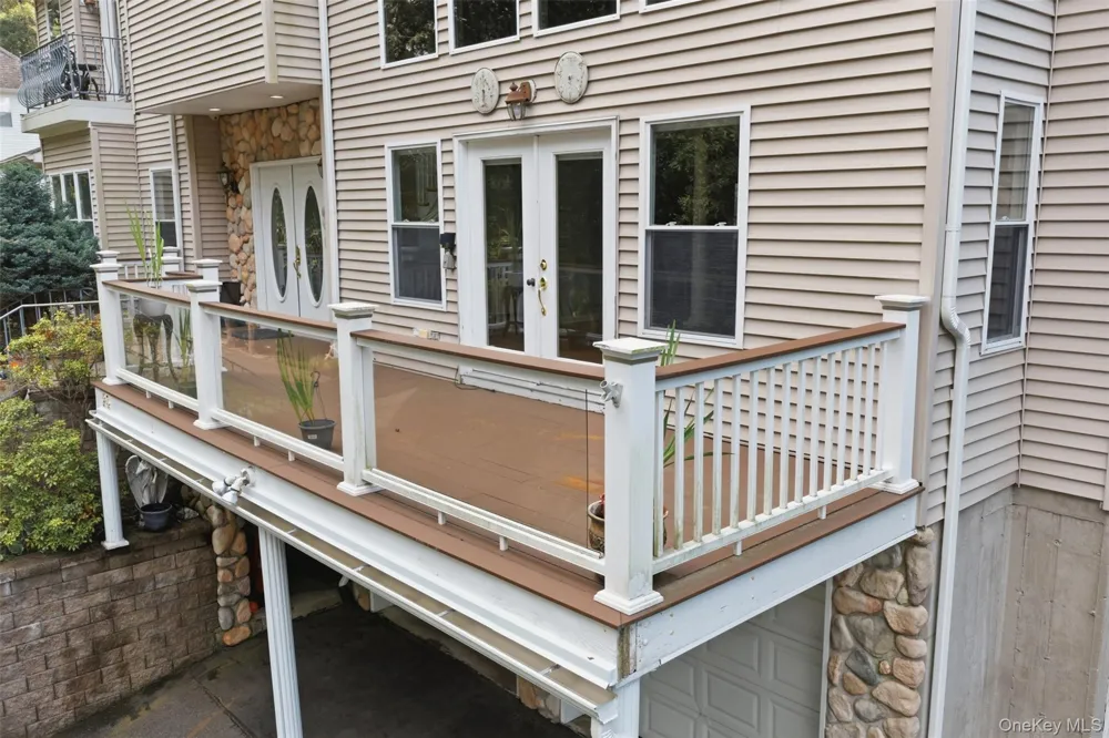 23 Beach Plum Drive Centerport, NY 11721